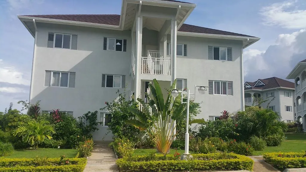 Fern Court Apartment At Richmond Jamaica