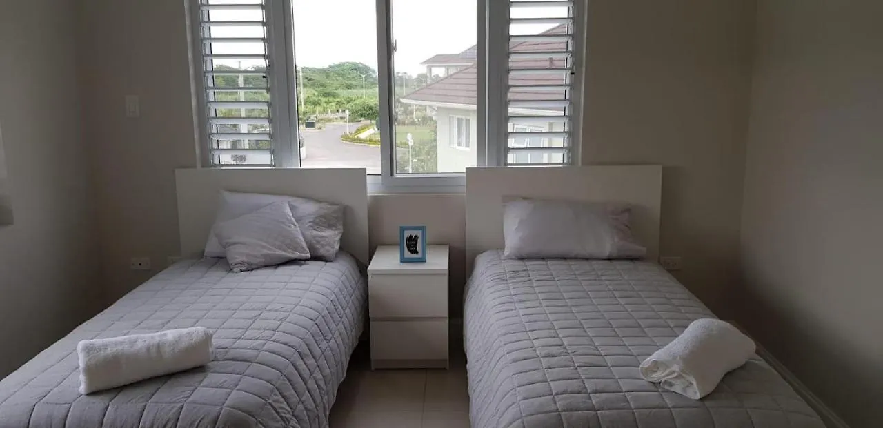 Fern Court Apartment At Richmond Jamaica